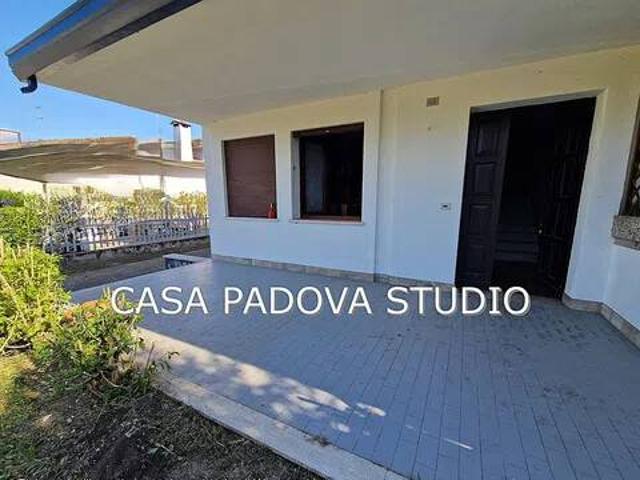 Villa Indipendente in vendita a Conselve, Veneto