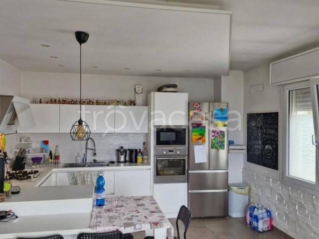 Villa Indipendente in vendita a Contarina, Porto Viro