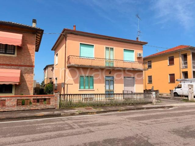 Villa Indipendente in vendita a Unione Terre e Fiumi, Copparo