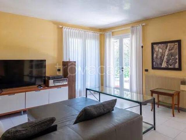 Villa Indipendente in vendita a Pordenone, Friuli-Venezia Giulia
