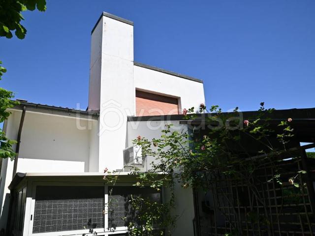 Villa Indipendente in vendita a Sclavons, Cordenons