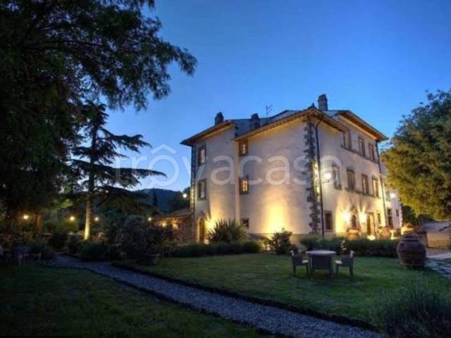 Villa Indipendente in vendita a Tavarnelle-Sant'Eusebio, Cortona