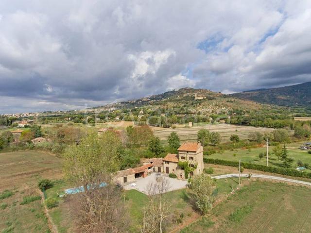 Villa Indipendente in vendita a Cortona, Toscana