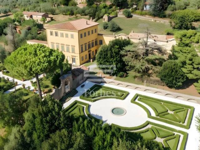 Villa Indipendente in vendita a Cortona, Toscana