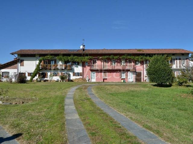 Villa Indipendente in vendita a Piemonte, Biella