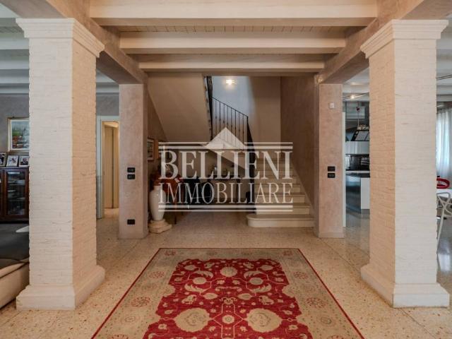 Villa Indipendente in vendita a Costabissara, Veneto