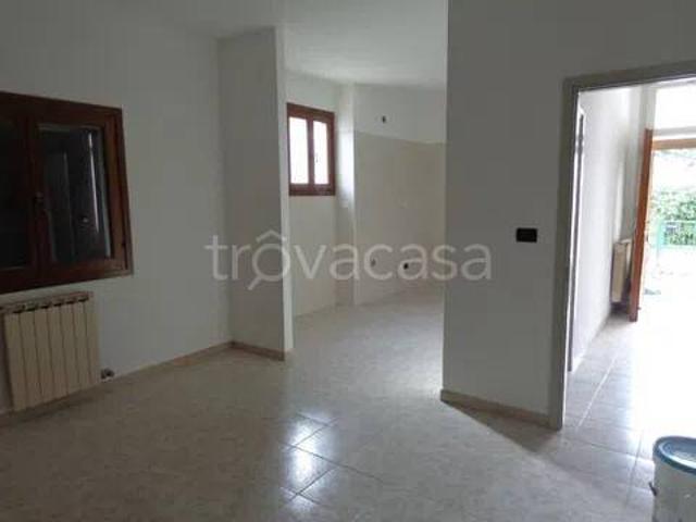 Villa Indipendente in vendita a Crespino, Veneto