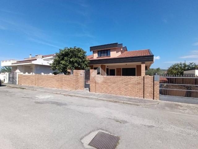 Villa Indipendente in vendita a Calabria, Catanzaro