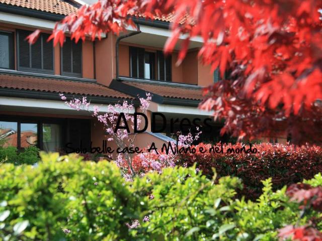 Villa Indipendente in vendita a Cusago, Lombardia