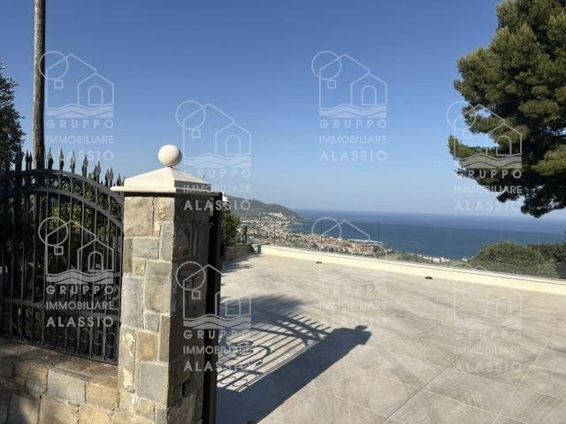 Villa Indipendente in vendita a Diano Marina, Liguria