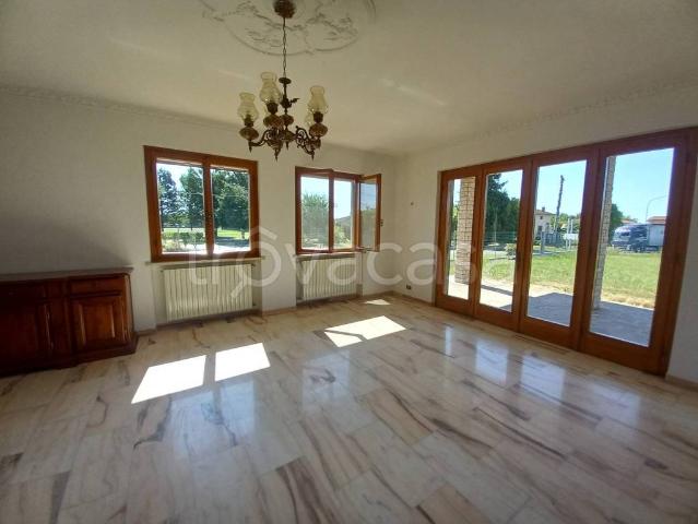 Villa Indipendente in vendita a Dignano, Friuli-Venezia Giulia