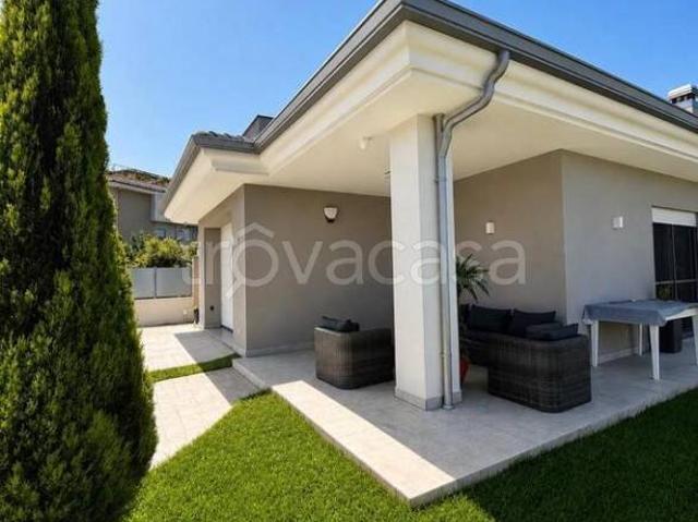Villa Indipendente in vendita a Gasponi, Drapia