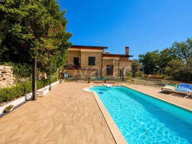Villa Indipendente in vendita a Durazzano, Benevento