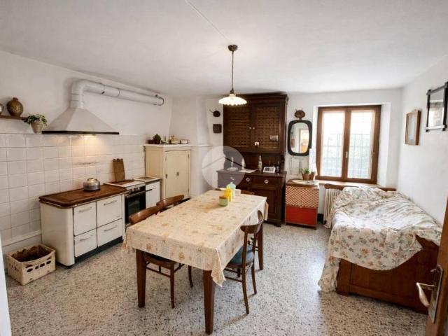Villa Indipendente in vendita a Comunità montana della valle Camonica, Edolo