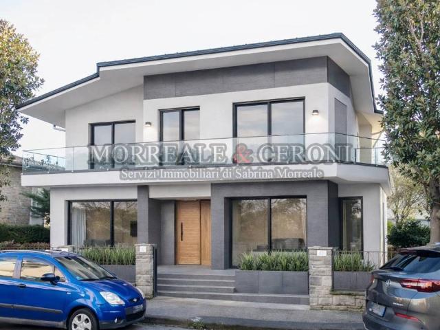 Villa Indipendente in vendita a Empoli, Italia