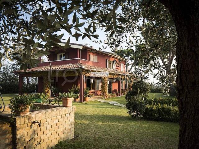 Villa Indipendente in vendita a Gimarra, Fano