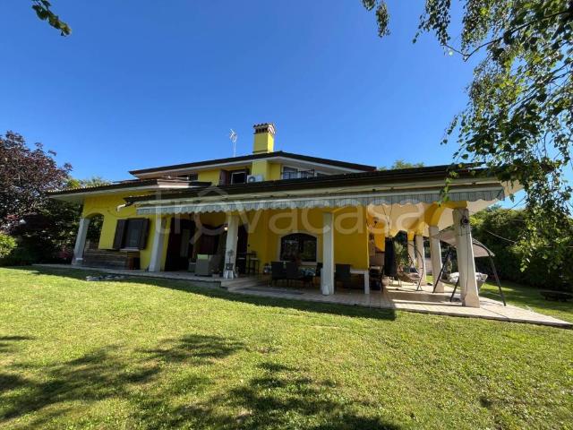 Villa Indipendente in vendita a Farra D'isonzo, Friuli-Venezia Giulia