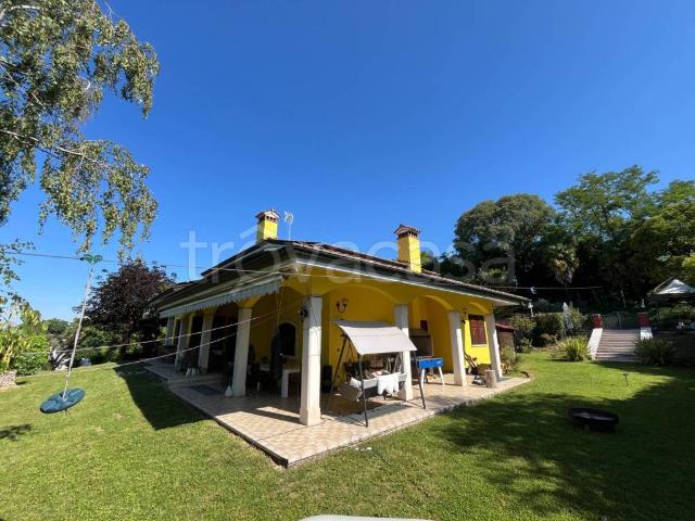 Villa Indipendente in vendita a Farra D'isonzo, Friuli-Venezia Giulia