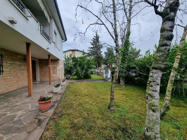 Villa Indipendente in vendita a Unione Comuni Modenesi Area Nord, Finale Emilia