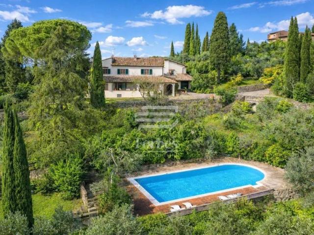 Villa Indipendente in vendita a Quartiere 3, Firenze