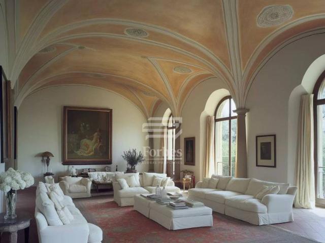 Villa Indipendente in vendita a Toscana