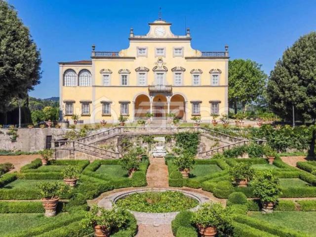 Villa Indipendente in vendita a Quartiere 4, Firenze