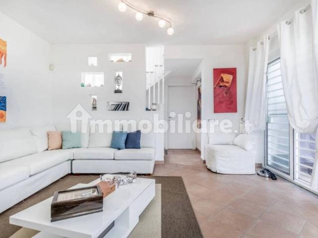 Villa Indipendente in vendita a Fregene, Roma Capitale
