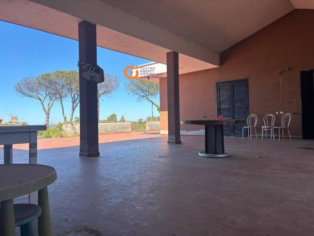 Villa Indipendente in vendita a Muracciole, Roma Capitale