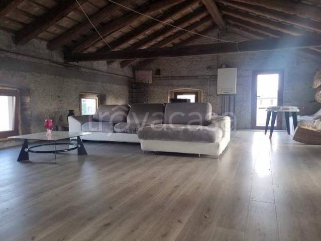 Villa Indipendente in vendita a Flaibano, Friuli-Venezia Giulia