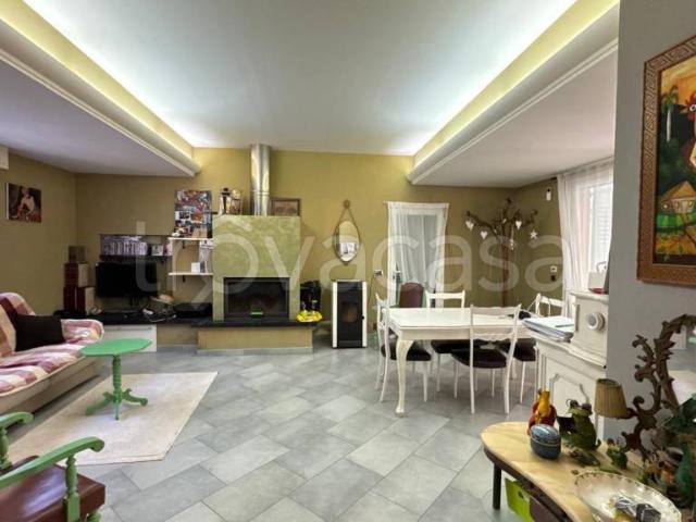 Villa Indipendente in vendita a Unione di Comuni della Romagna Forlivese, Quattro