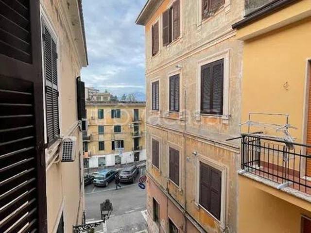 Villa Indipendente in vendita a Frosinone, Lazio