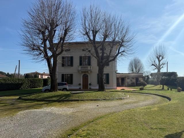 Villa Indipendente in vendita a Unione dei Comuni Circondario dell'Empolese Valdelsa, Fucecchio