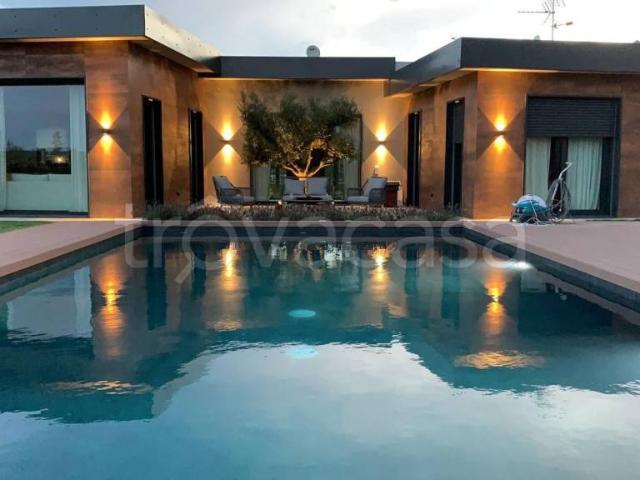 Villa Indipendente in vendita a Unione dei Comuni I Fontanili, Gaggiano