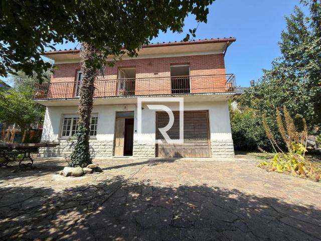 Villa Indipendente in vendita a Unione di Comuni della Romagna Forlivese, Galeata