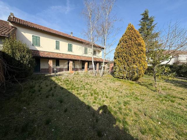 Villa Indipendente in vendita a Piemonte, Alessandria