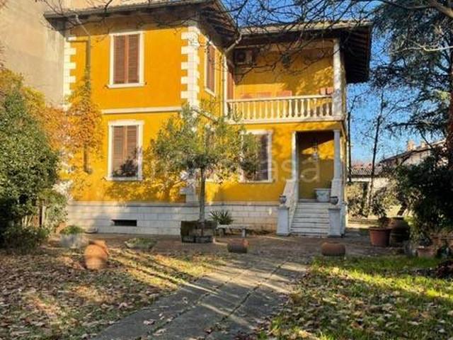 Villa Indipendente in vendita a Gambara, Lombardia