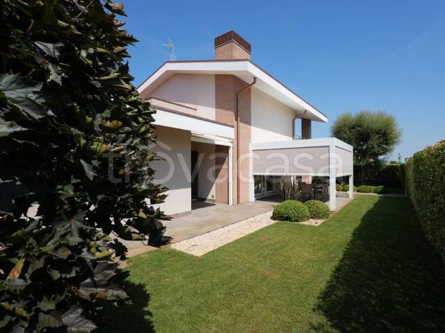 Villa Indipendente in vendita a Gazzo Veronese, Maccacari
