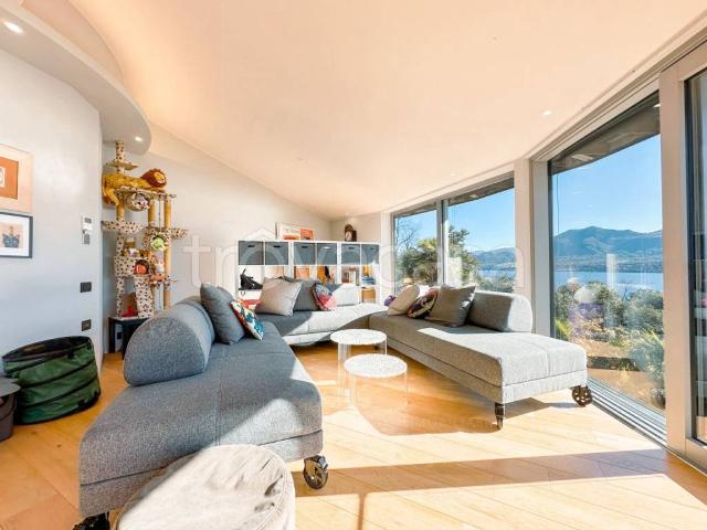 Villa Indipendente in vendita a Ronco, Piemonte