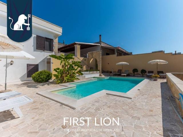 Villa Indipendente in vendita a Puglia, Lecce