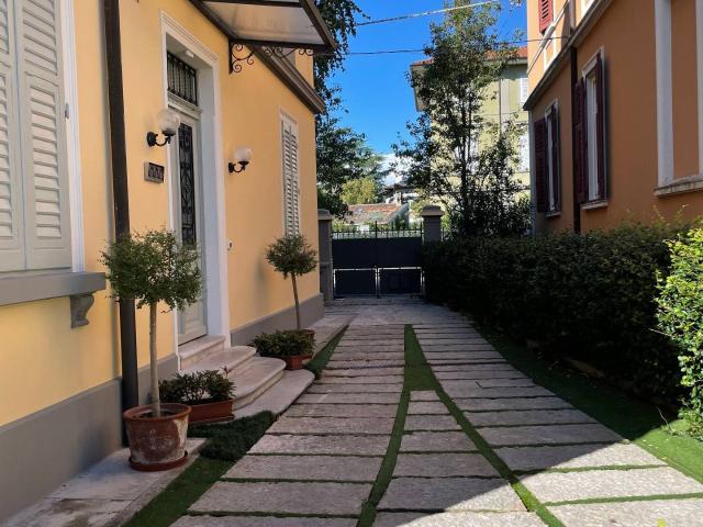 Villa Indipendente in vendita a Gorizia, Friuli-Venezia Giulia
