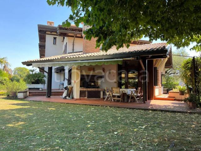 Villa Indipendente in vendita a Gradisca D'isonzo, Friuli-Venezia Giulia