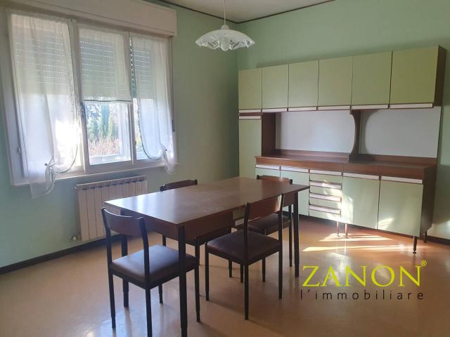 Villa Indipendente in vendita a Gradisca D'isonzo, Friuli-Venezia Giulia