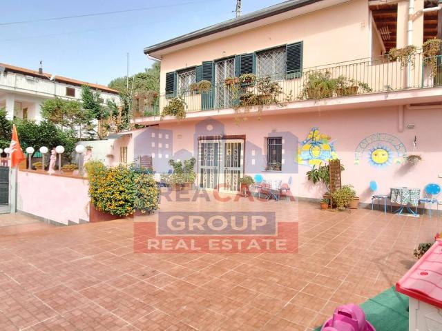Villa Indipendente in vendita a Graniti, Sicilia