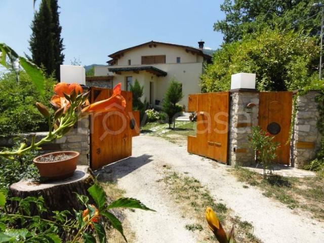 Villa Indipendente in vendita a Greccio, Lazio