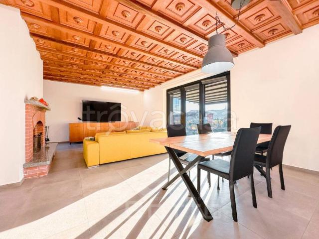 Villa Indipendente in vendita a Piemonte, Novara