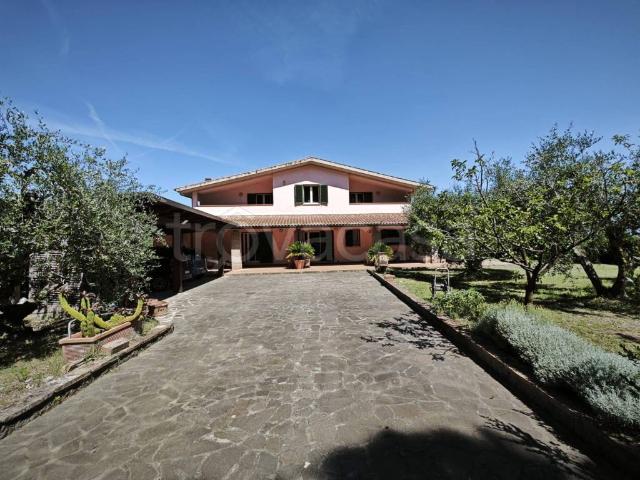 Villa Indipendente in vendita a Monte Argentario, Toscana