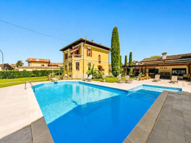 Villa Indipendente in vendita a Guidizzolo, Lombardia