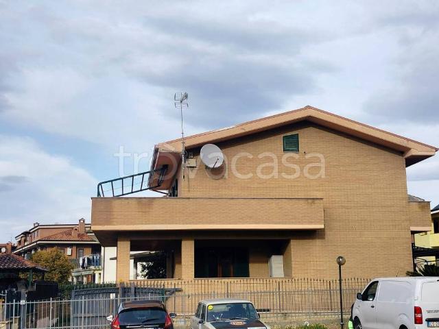 Villa Indipendente in vendita a Guidonia Montecelio, Roma Capitale