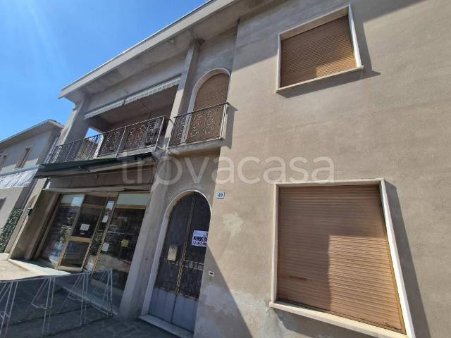 Villa Indipendente in vendita a Gussola, Lombardia