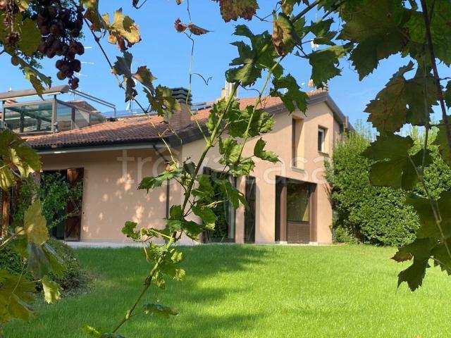 Villa Indipendente in vendita a Nuovo Circondario Imolese, Imola